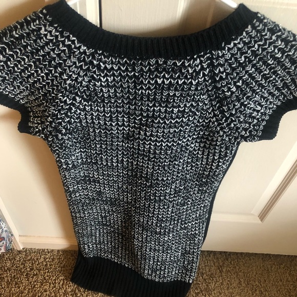 💚5 for $30 if you bundle Cute sweater dress - Picture 3 of 7